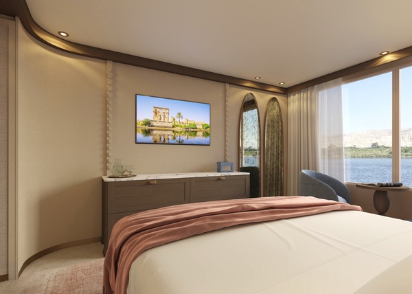 Travelmarvel Travelmarvel Sirius Premium Cabin - Credit - Manfred Cohen.jpg